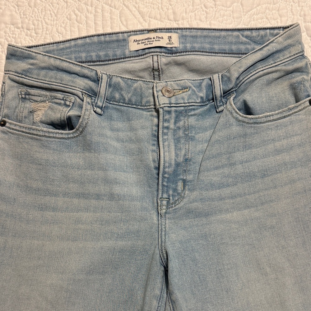 Abercrombie & Fitch Sky Blue High Rise Women's Jeans